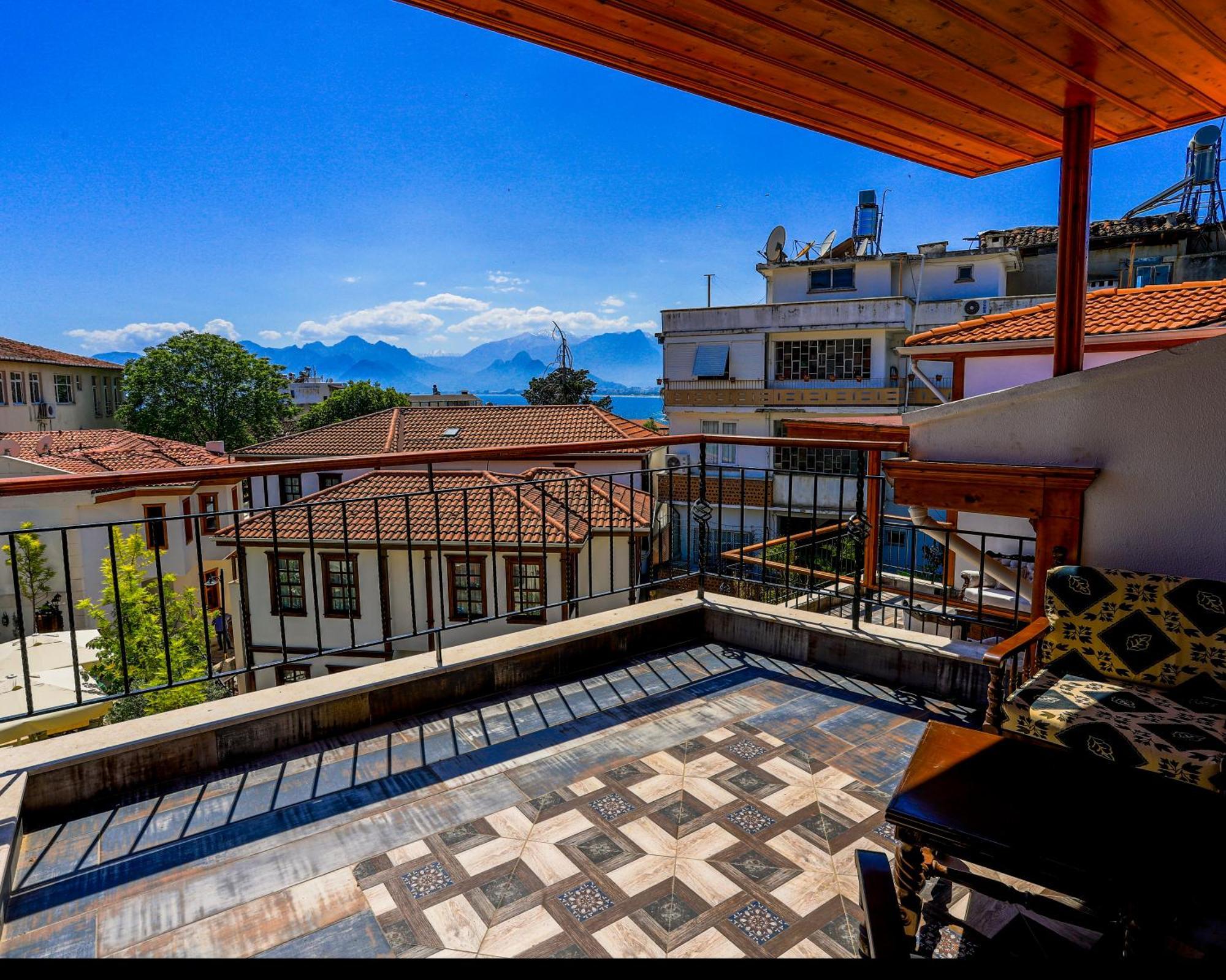 Woo Town Suites อันตัลยา ภายนอก รูปภาพ