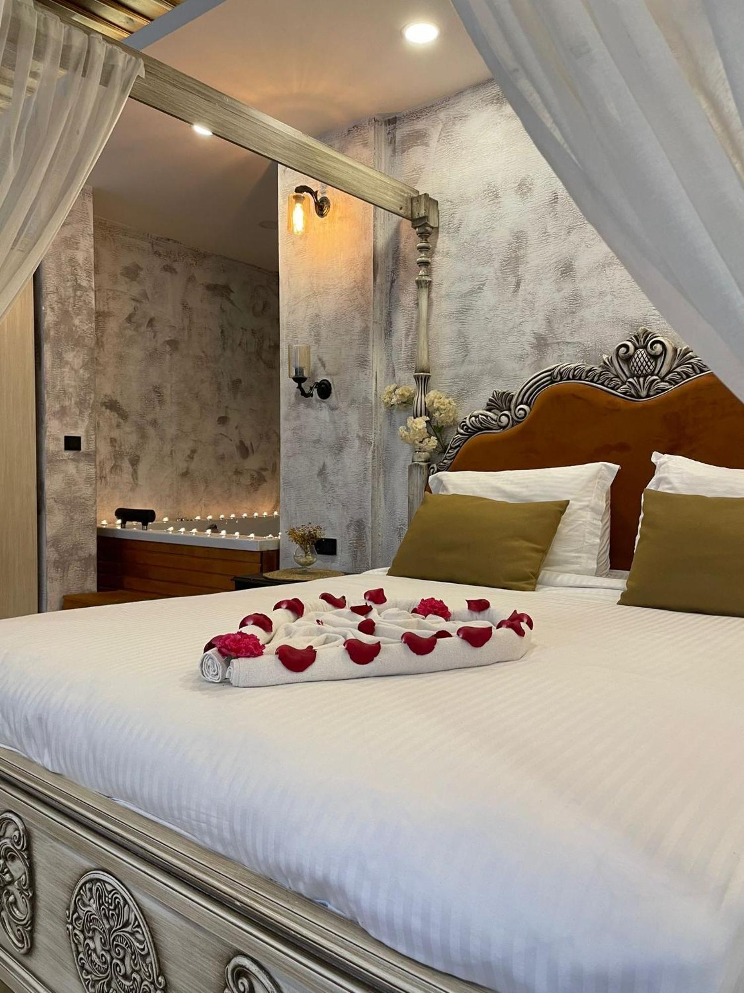 Woo Town Suites อันตัลยา ภายนอก รูปภาพ